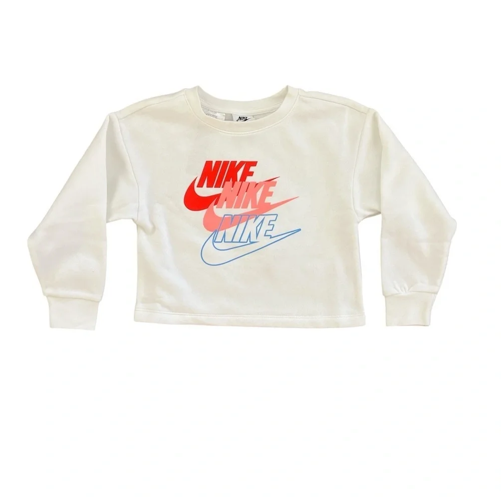 Nike Kids White and Black Outfit with Red Logo - Picture 3 of 12
